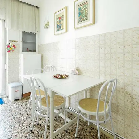 Cozy And Bright In The Heart Of The * Salonicco
