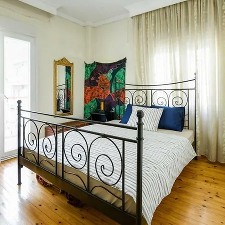 Cozy And Bright In The Heart Of The * Salonicco